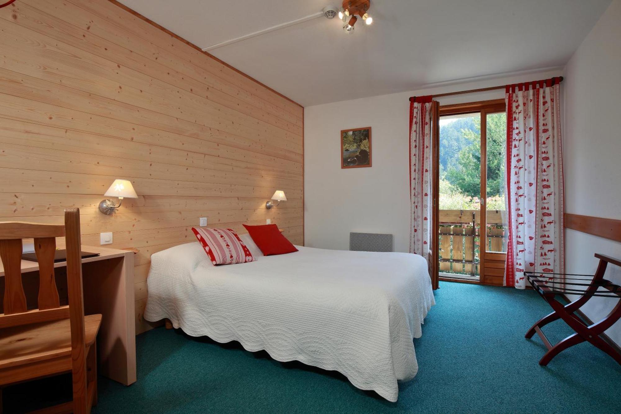 Logis Hotel Le Vetine Le Valtin Zimmer foto